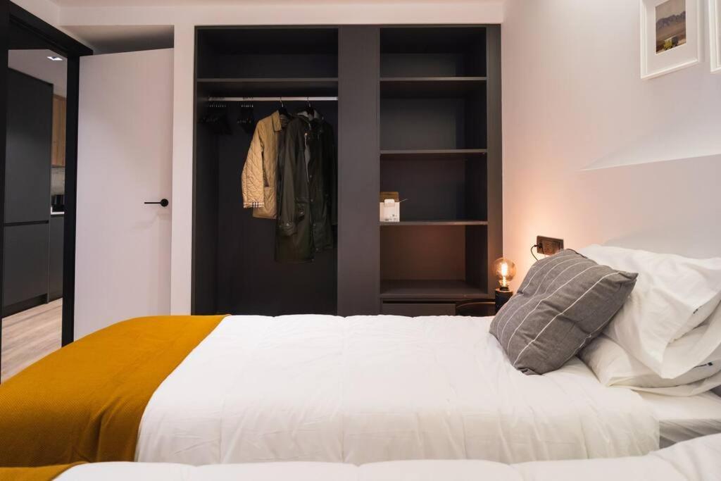 Apartment Amazing 2bd 2bth By Madrid4you